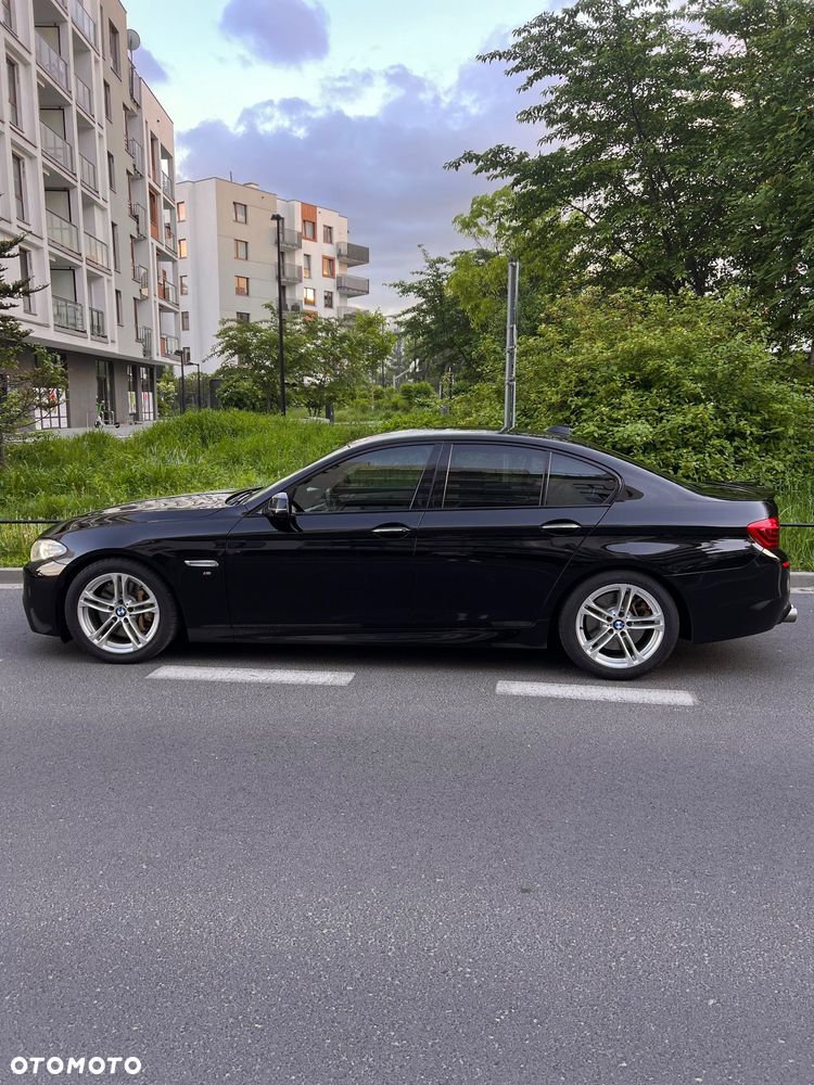 BMW Seria 5 530d xDrive Luxury Line - 3