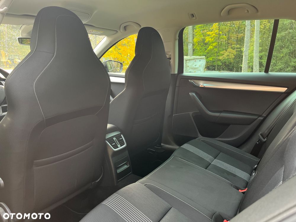 Skoda Octavia 2.0 TDI (Green tec) DSG Ambition - 16