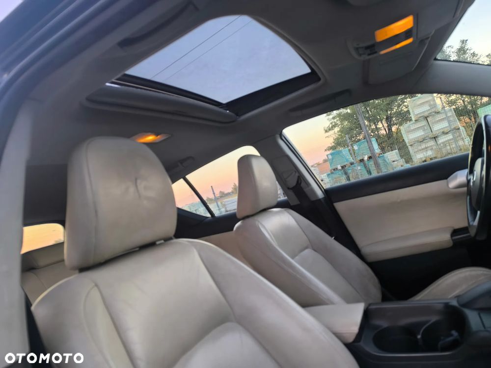 Lexus CT 200h Prestige - 10