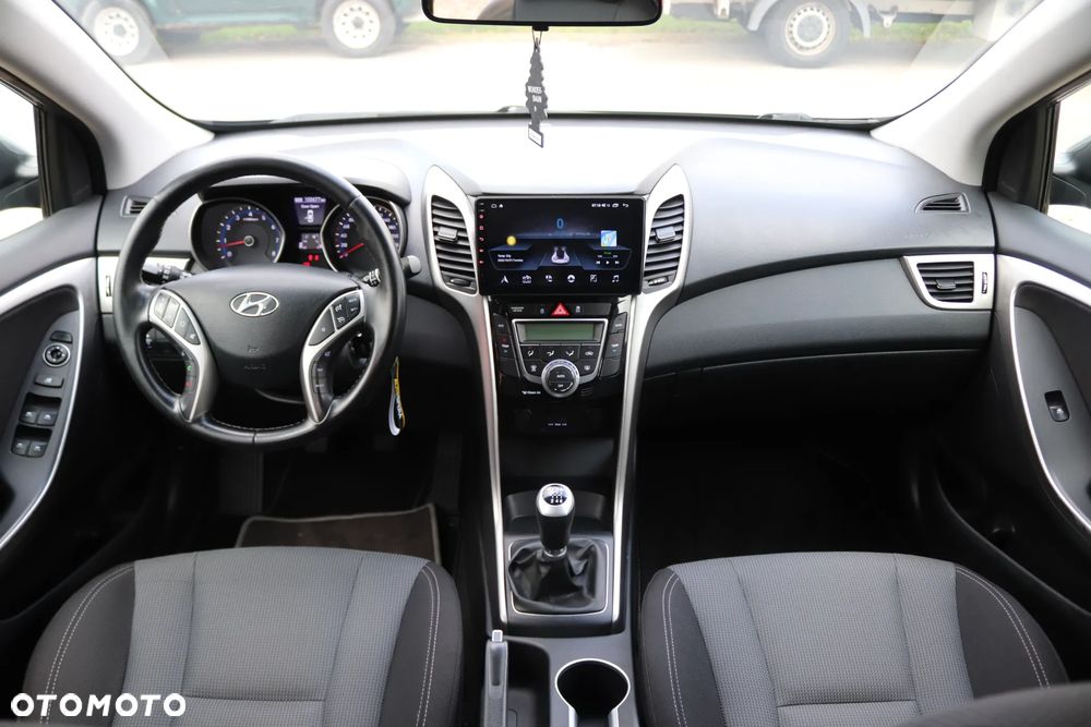 Hyundai i30 1.4 Intro Edition - 22