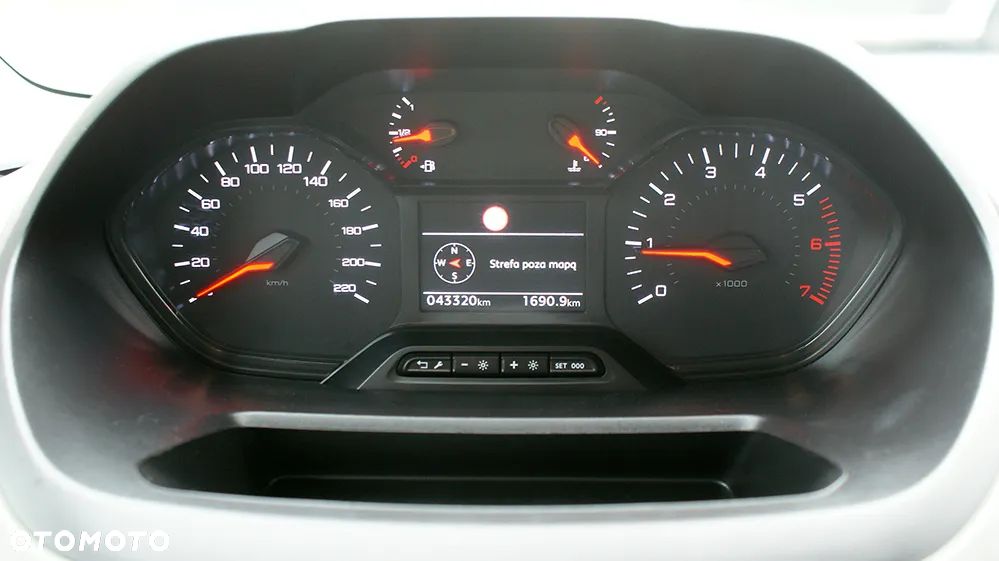 Peugeot Rifter 1.5 BlueHDI Active Pack S&S - 15