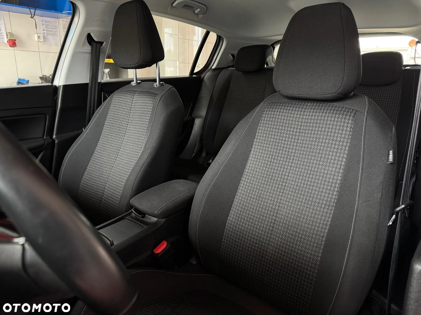Peugeot 308 - 13