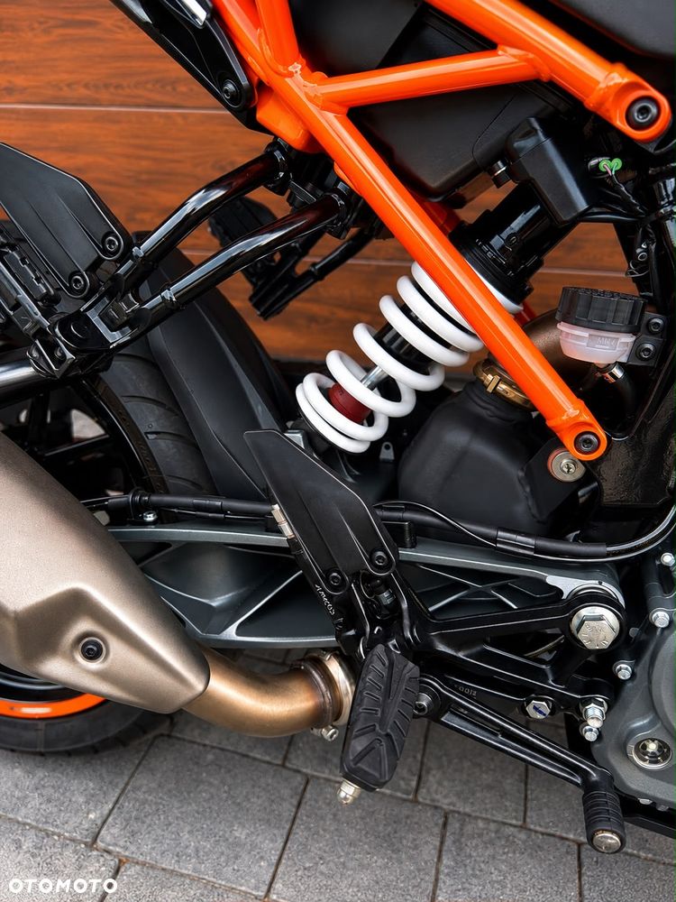 KTM Duke 125 - 6