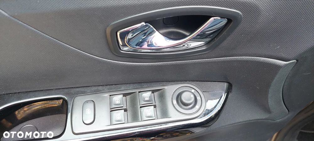 Renault Captur 1.5 dCi Energy Intens - 19