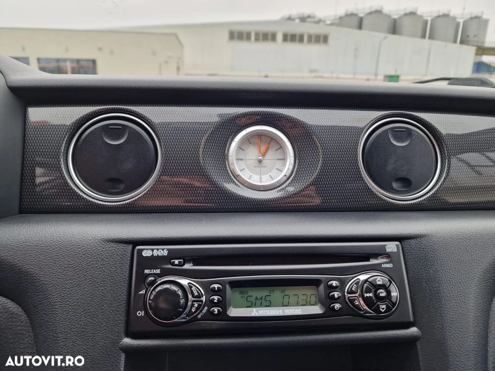 Mitsubishi Outlander 2.0 Turbo 4WD - 20