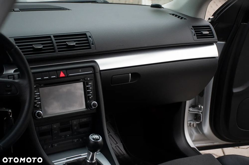 Audi A4 Avant 1.8 T - 34