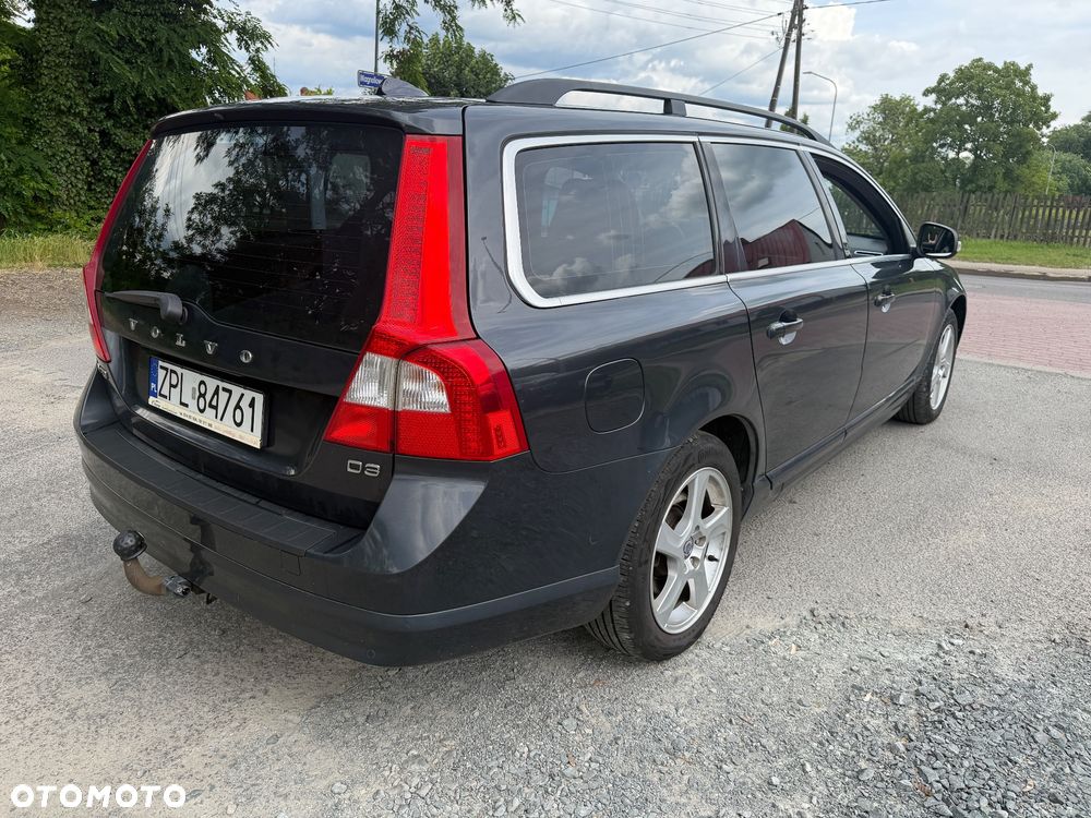 Volvo V70 D3 Geartronic Kinetic - 10