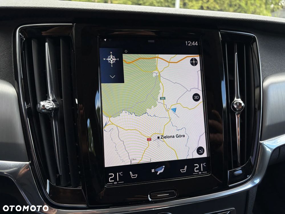 Volvo V90 D3 Geartronic Momentum Pro - 27
