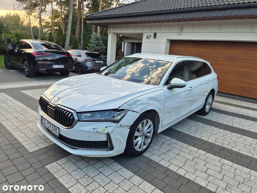 Skoda Superb 2.0 TDI SCR 4x4 Essence DSG - 9