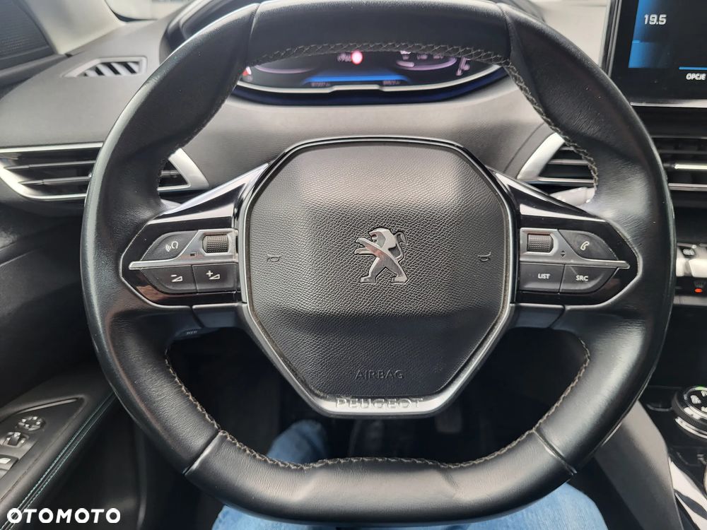 Peugeot 3008 1.5 BlueHDi Allure S&S - 29