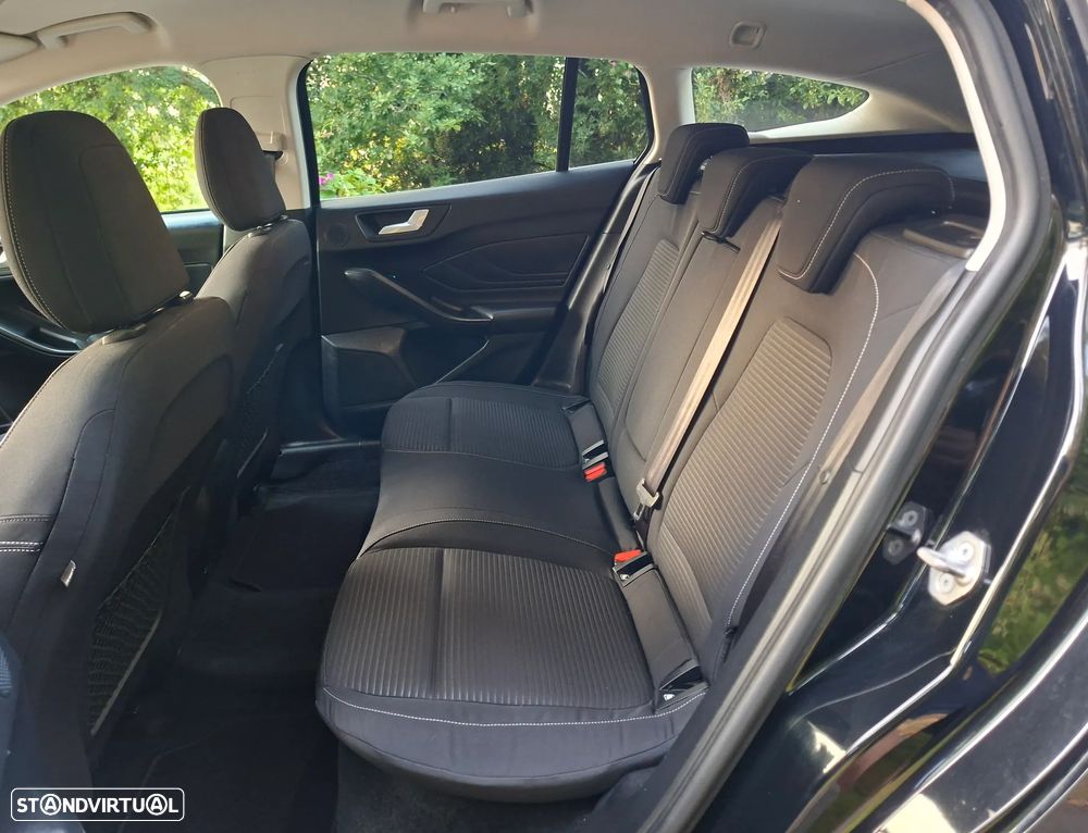 Ford Focus SW 1.5 TDCi EcoBlue Titanium - 20