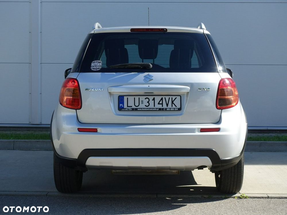 Suzuki SX4 Classic 1.6 VVT Automatik 4x2 Style - 9