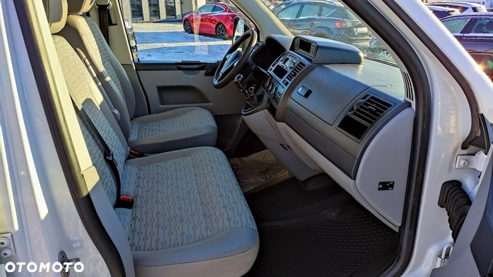 Volkswagen Transporter - 6