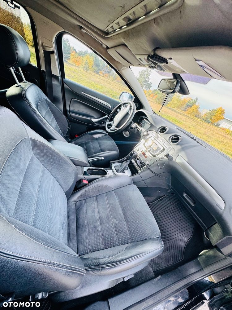 Ford Mondeo 2.0 TDCi Titanium - 18