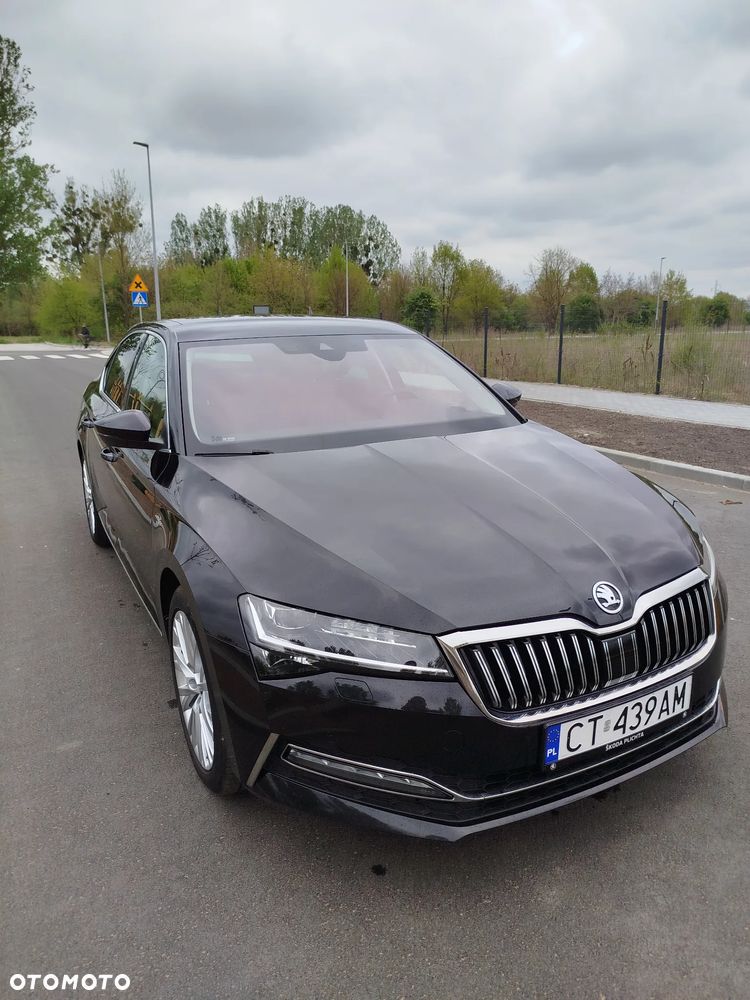 Skoda Superb 2.0 TDI SCR L&K DSG - 6