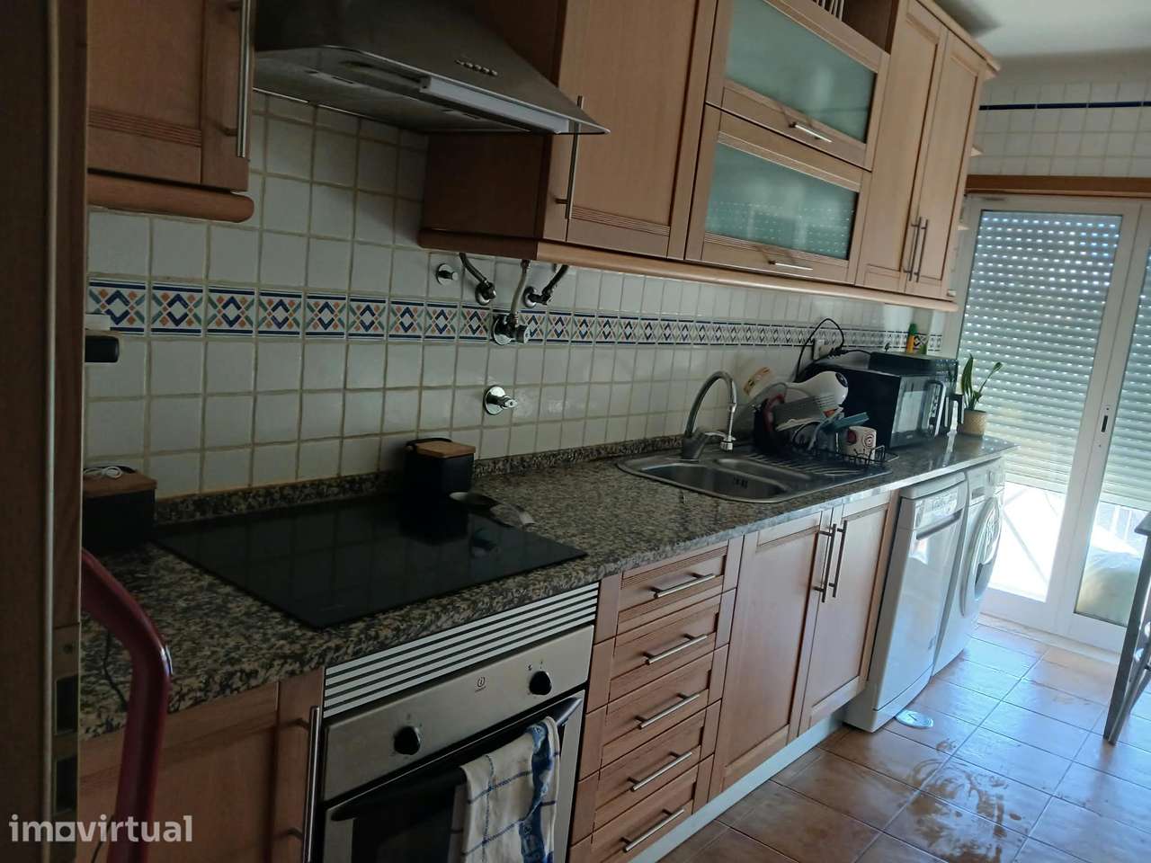 Apartamento T3 em condomínio fechado, com piscina e lugar de garagem - Grande imagem: 3/30