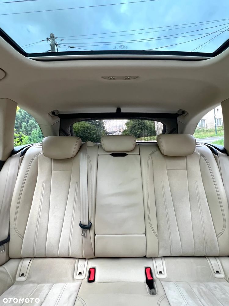 Audi A4 Allroad - 13
