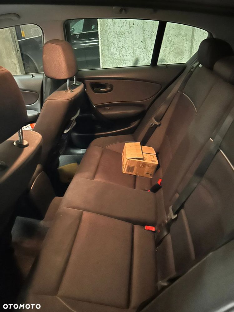 BMW Seria 1 116i - 9