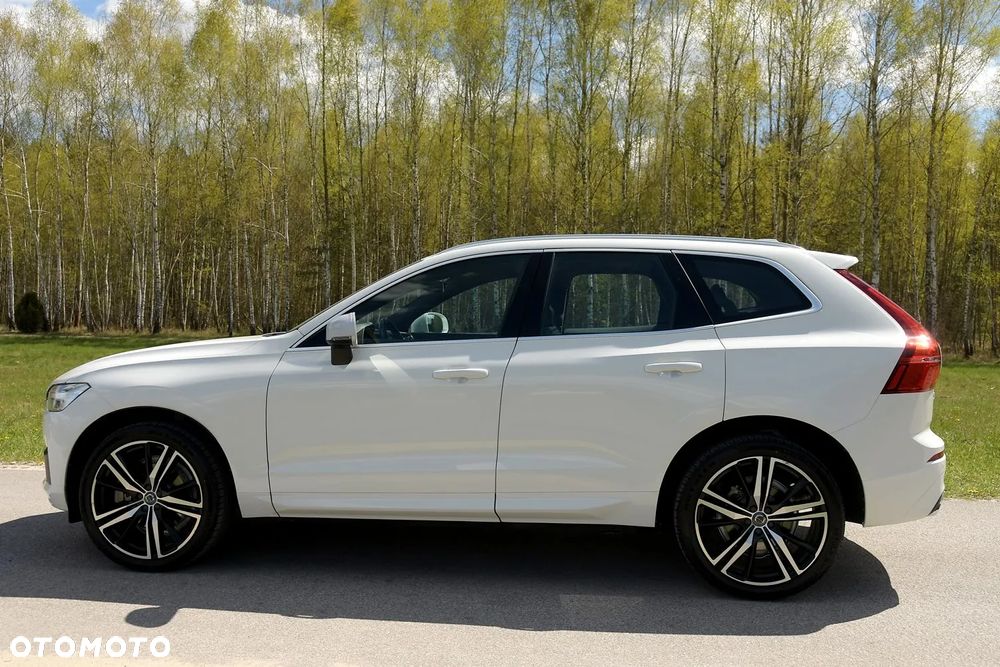 Volvo XC 60 D4 AWD R-Design - 3