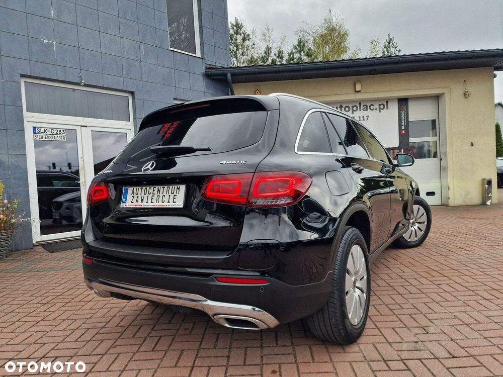 Mercedes-Benz GLC 300 e PHEV 4-Matic Avantgarde - 18