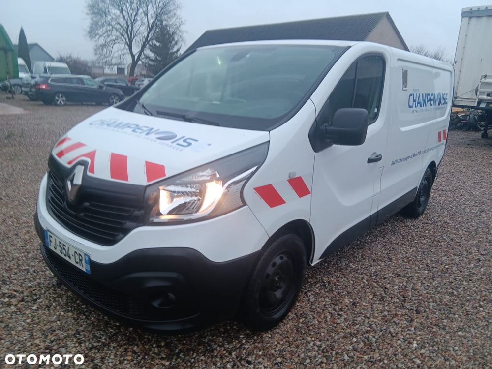 Renault trafic - 1