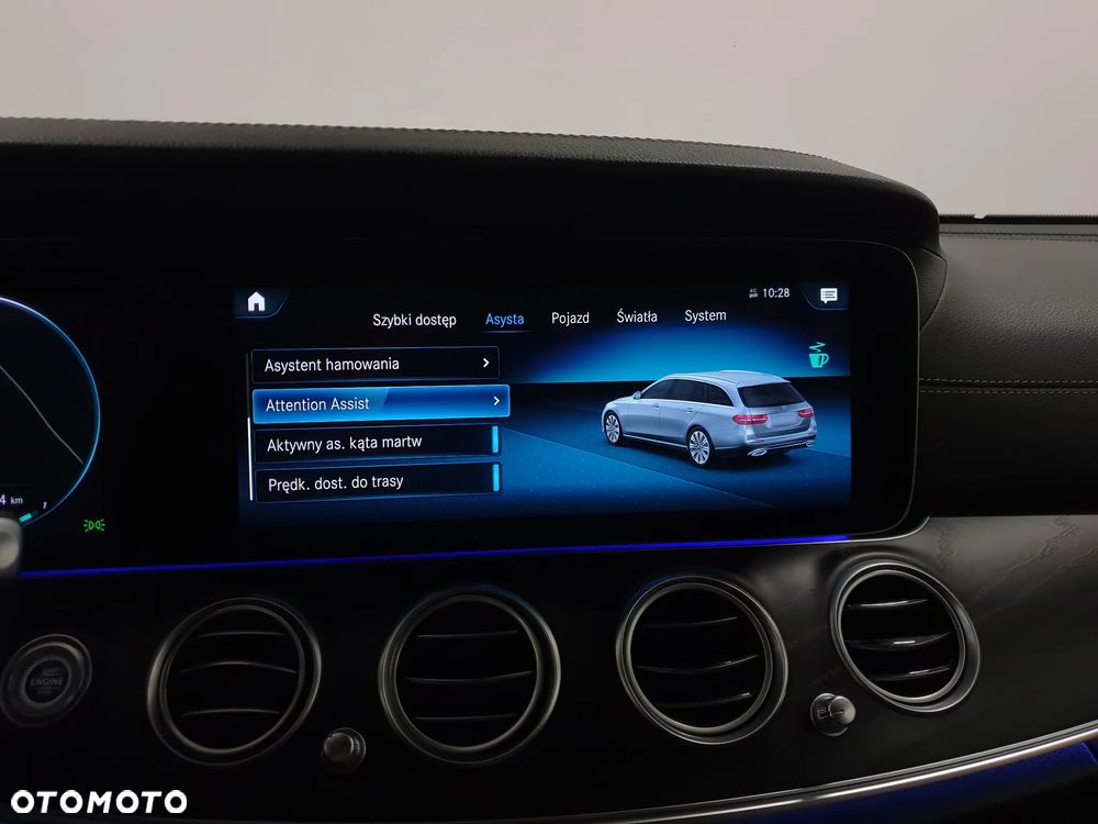 Mercedes-Benz Klasa E 300 de 4Matic 9G-TRONIC AMG Line - 23