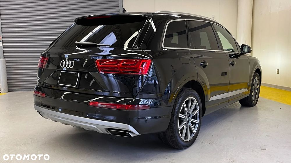 Audi Q7 - 6