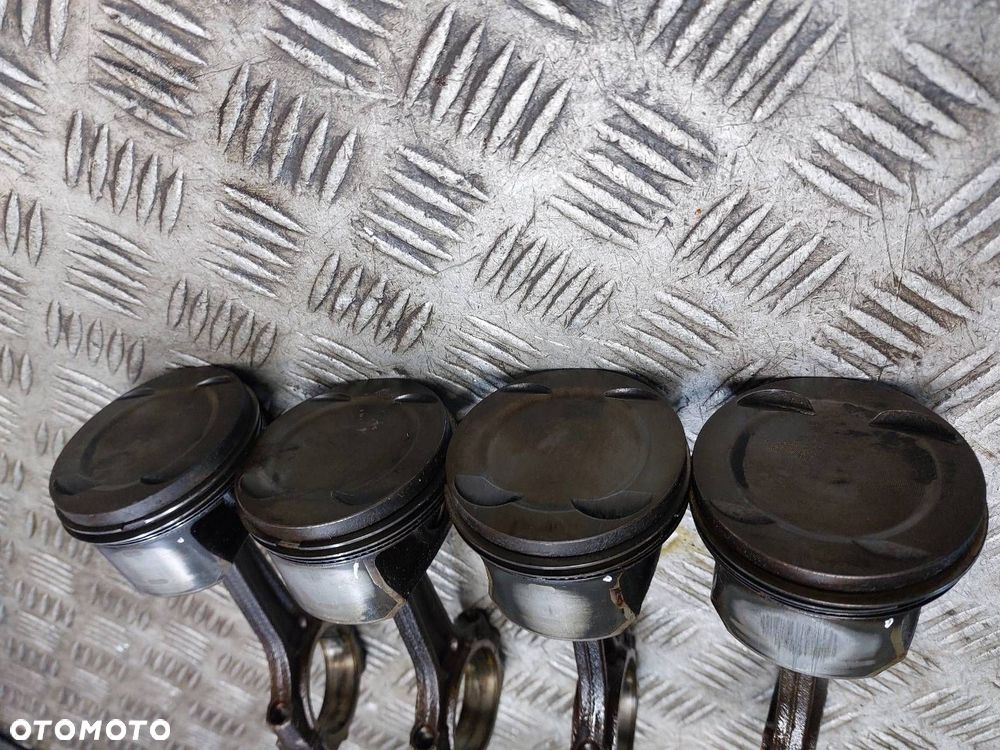 TŁOK + KORBOWÓD OPEL MERIVA B 1.4 16V B14XER - 3