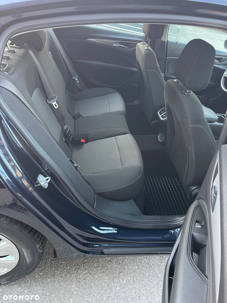 Opel Insignia 1.5 T Exclusive S&S - 12