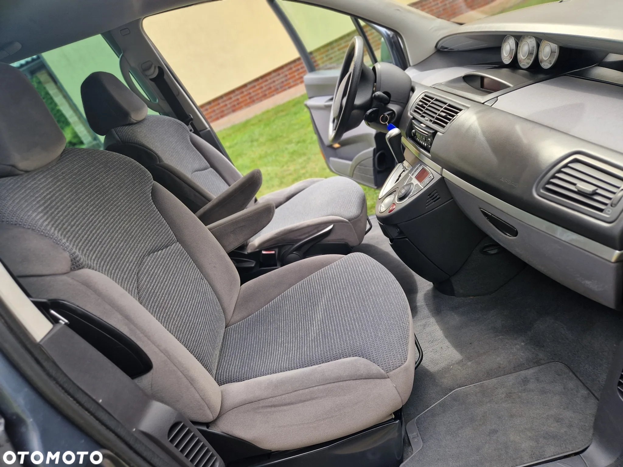 Peugeot 807 2.0 HDi SR - 20