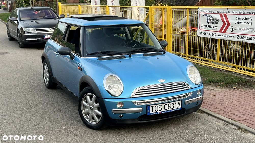MINI ONE 2003