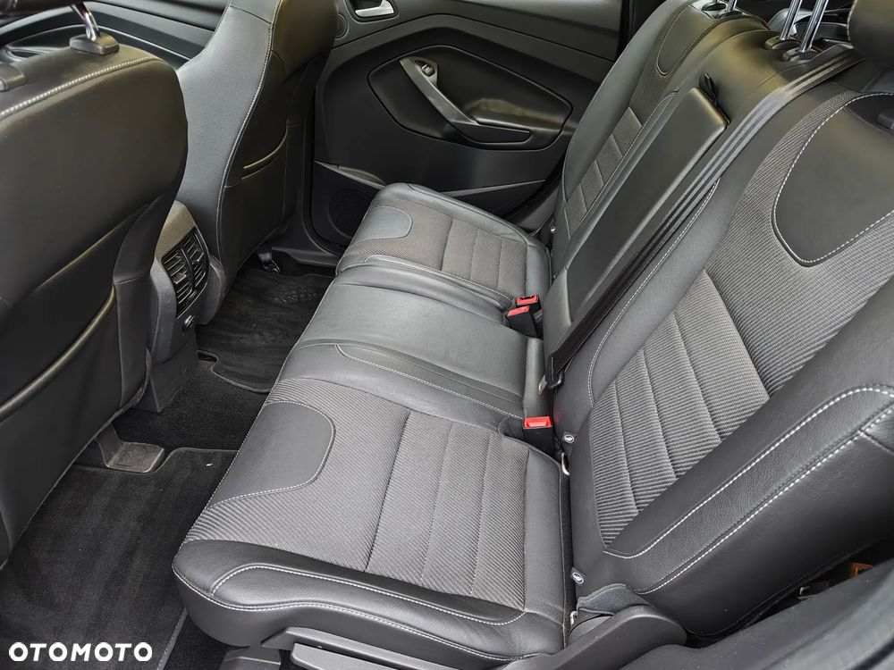 Ford Kuga 2.0 TDCi 4WD Titanium Plus - 8