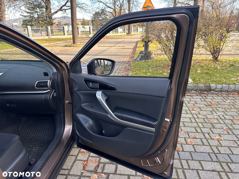 Mitsubishi Eclipse Cross 1.5 T GPF Inbusiness CVT - 24