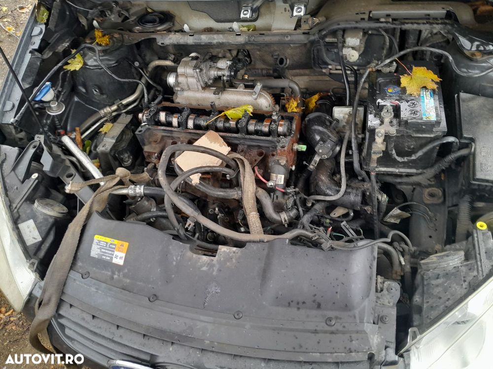 Dezmembrari  Ford C-MAX 1  2003  > 2010 1.8 TDCi Motorina - 2