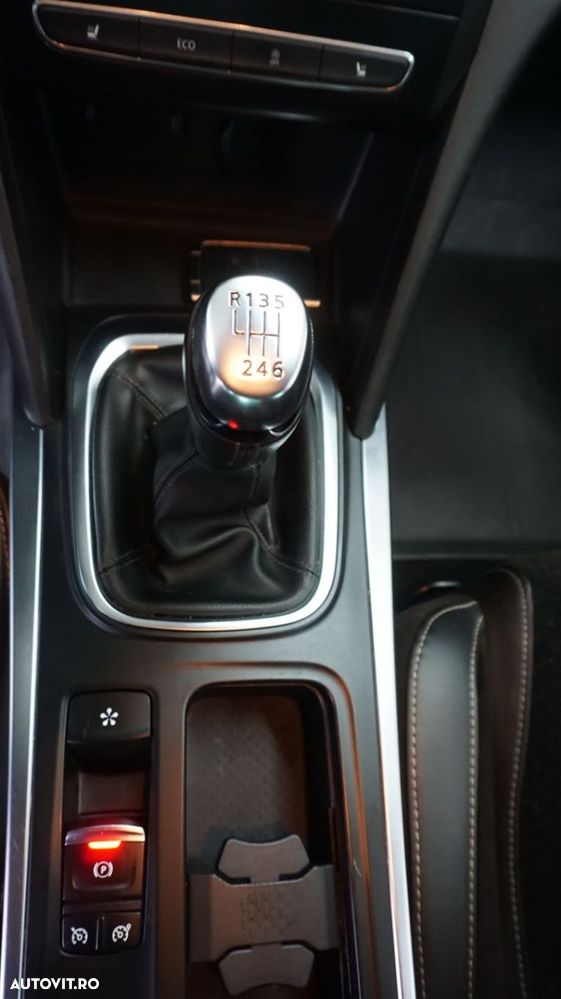 Renault Megane TCe GPF Intens - 17