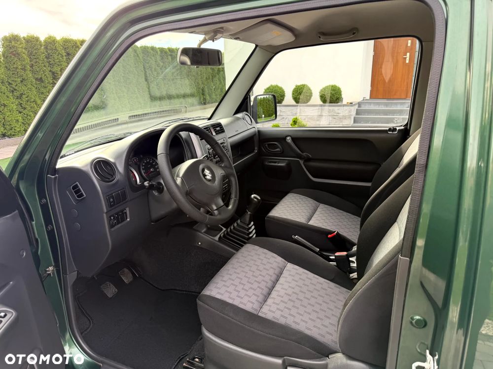Suzuki Jimny - 11