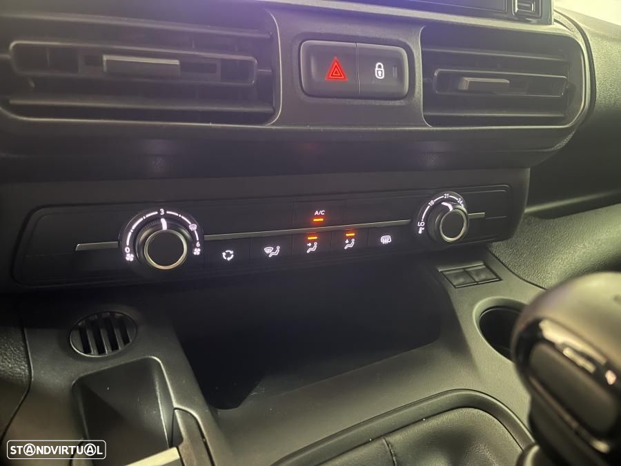 Fiat Doblo 1.5 BlueHDi 102cv 3L - IVA Dedutível - 17