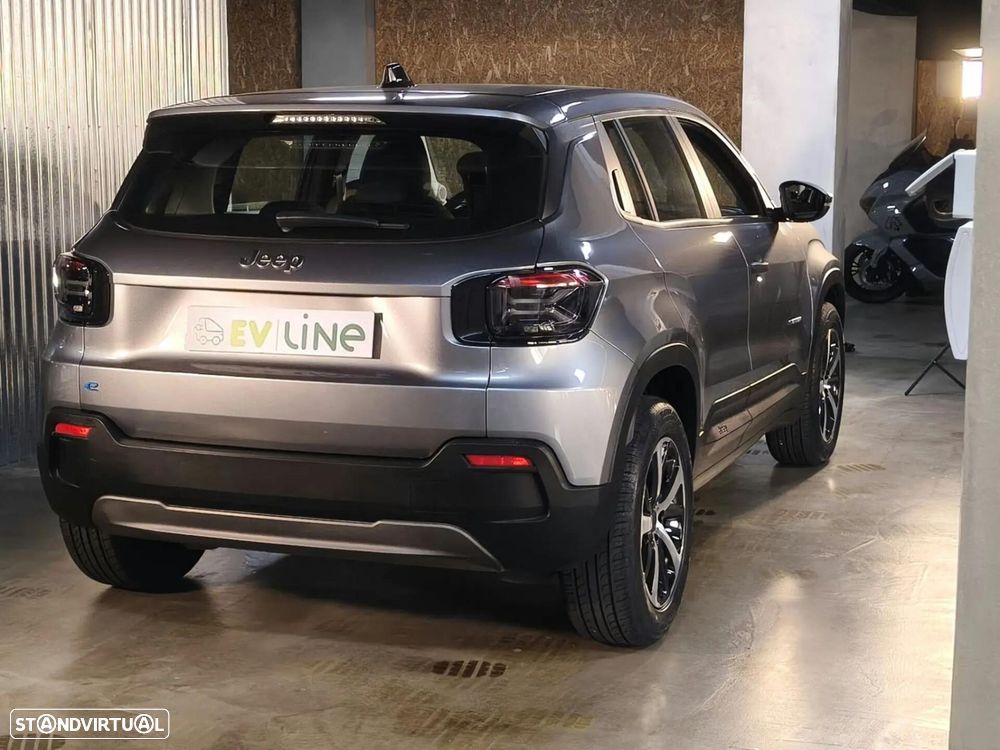 Jeep Avenger 54 kWh Longitude - 12