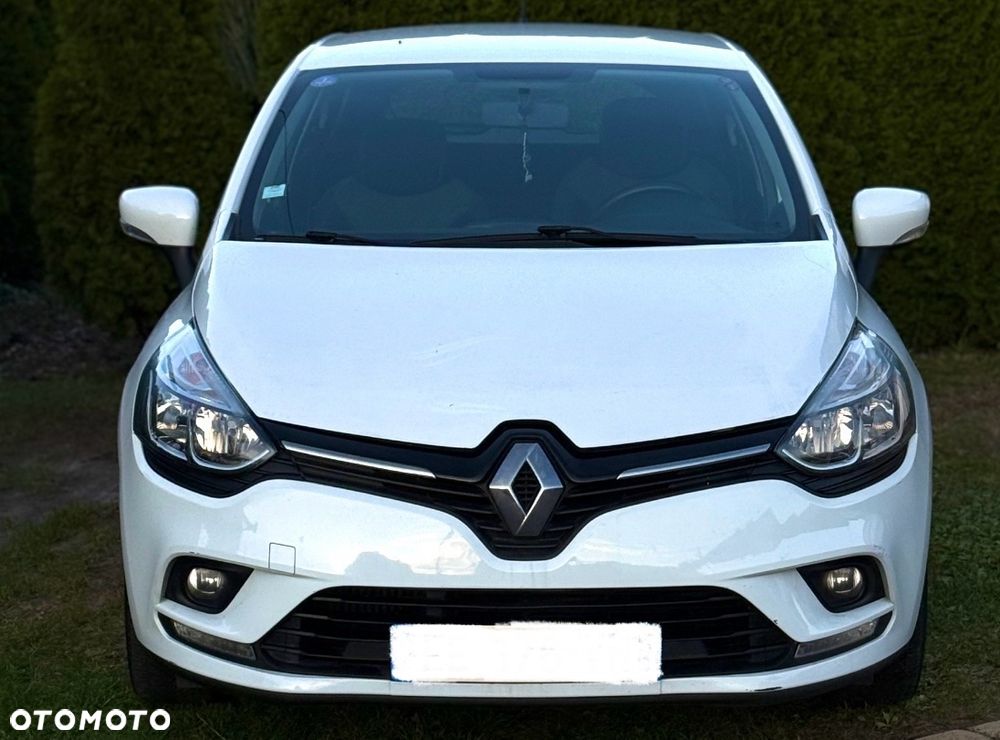 Renault Clio - 2
