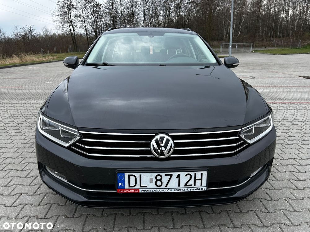 Volkswagen Passat Variant 1.6 TDI SCR DSG Business - 2