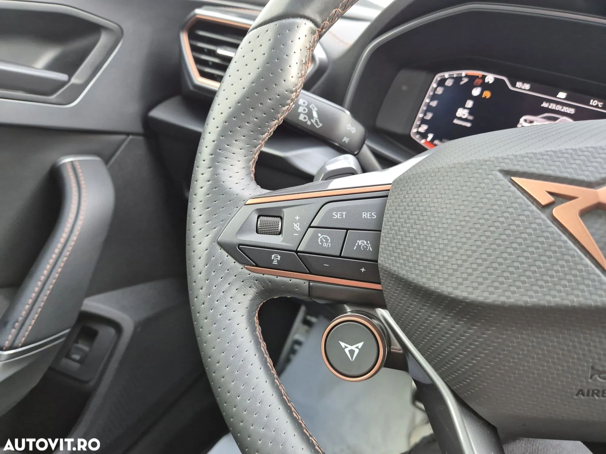Cupra Formentor VZ5 2.5 TSI 4DRIVE DSG - 17