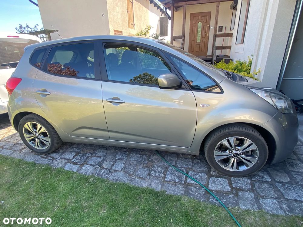 Kia Venga 1.4 L - 28