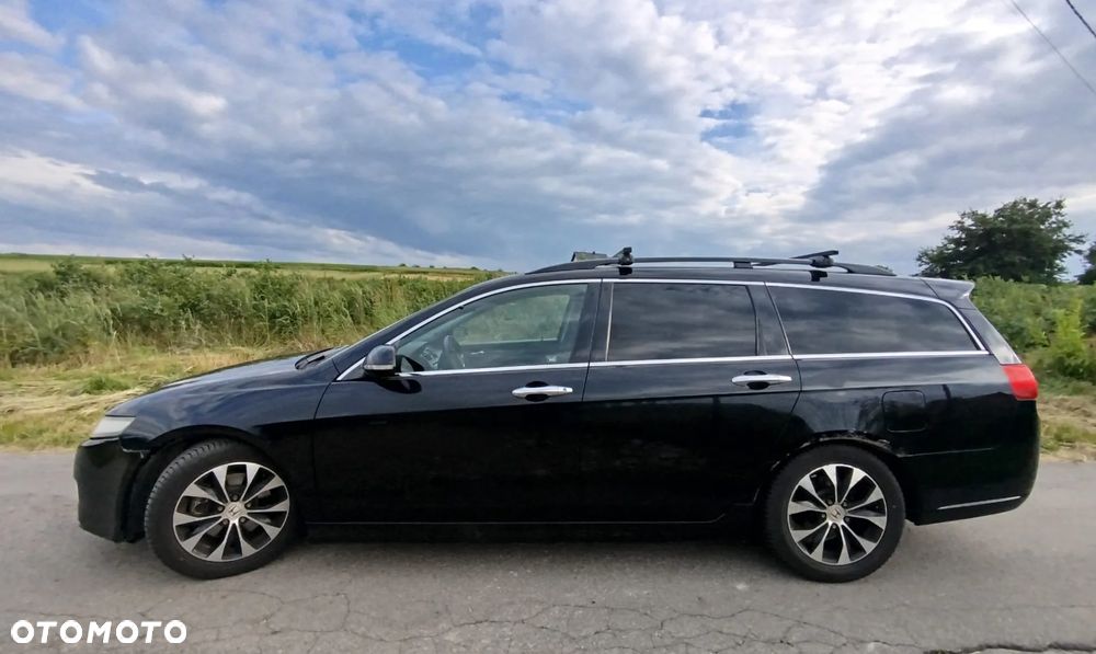 Honda Accord Tourer 2.0 i Executive - 2