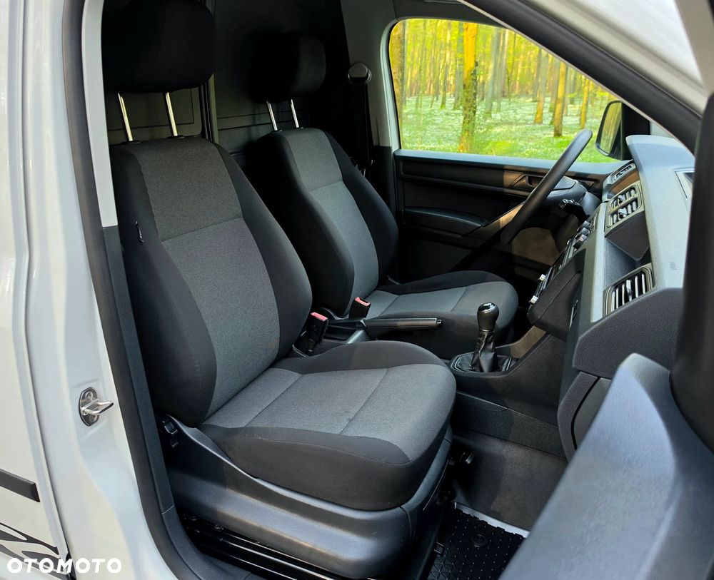 Volkswagen Caddy - 9