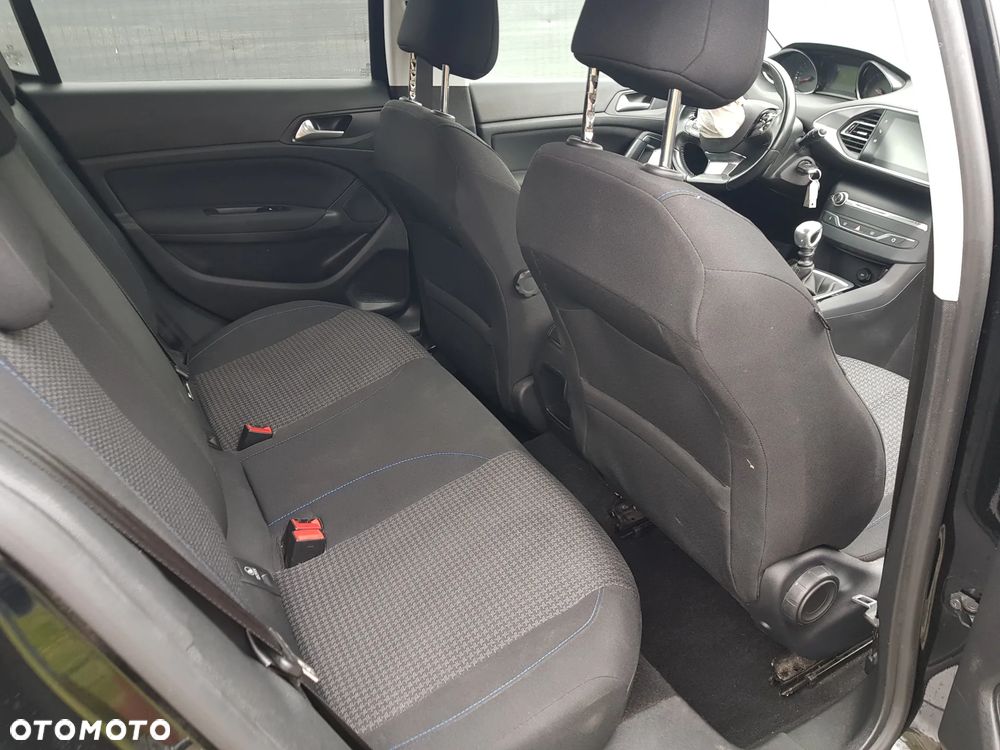 Peugeot 308 PureTech 110 Stop & Start Style - 8