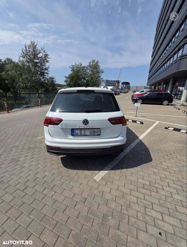 Volkswagen Tiguan - 3