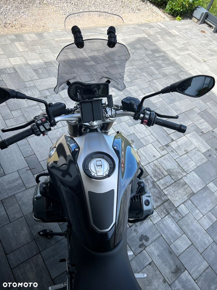 BMW R - 10