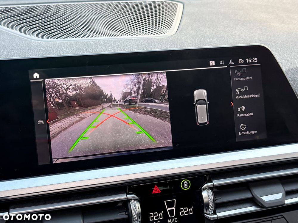 BMW Seria 3 320d xDrive M Sport - 22