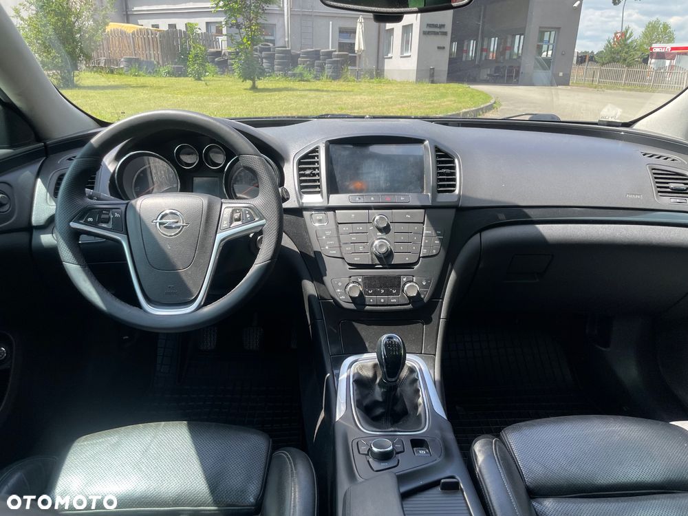 Opel Insignia - 13