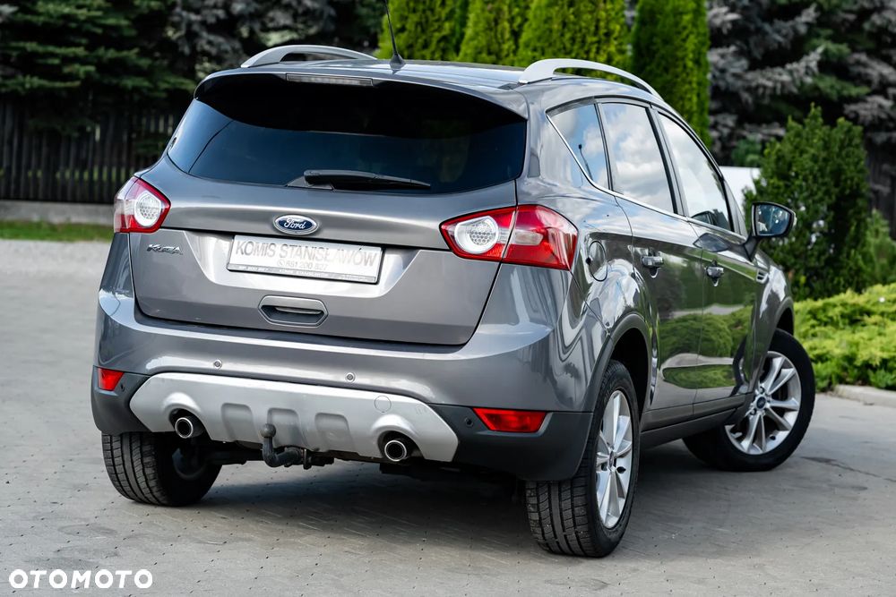 Ford Kuga 2.0 TDCi 2x4 Titanium - 6